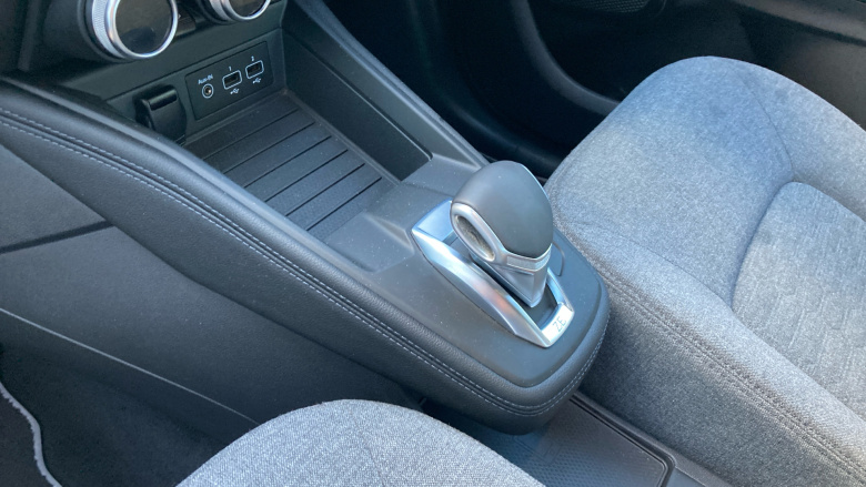 Renault Zoe 100kW i Iconic R135 50kWh 5dr Auto Electric Hatchback